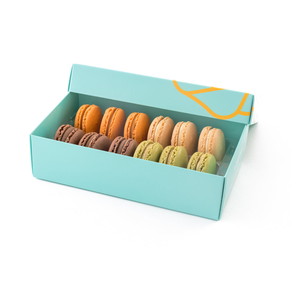 
                
                    Load image into Gallery viewer, La Biscuitery - The Macarons - The Signature Box
                
            
