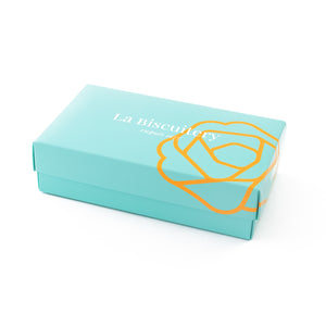 
                
                    Load image into Gallery viewer, La Biscuitery - The Macarons - The Signature Box
                
            