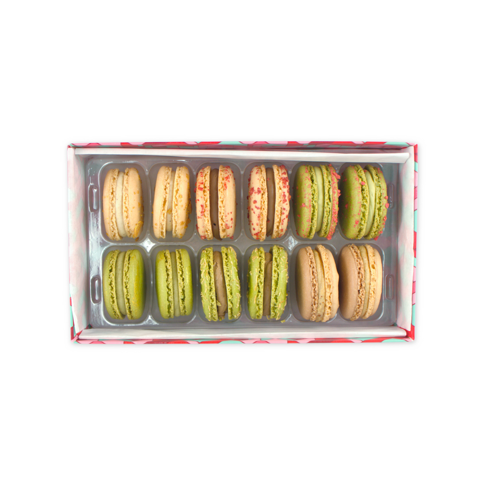 The Christmas Assortment - 12 Macarons Box